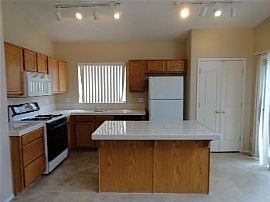 Beauttiful 4 Bed Home in Las Vegas, NV (Photo 4 of 5)