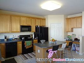 Spacious 3 Bed 2.5 Townhome in Owings Mi in Owings Mills, MD (Photo 5 of 5)