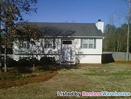 Immaculate Home, Corner Lot, Huge Fenced in Dallas, GA