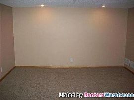 Very Nice 4bd/3ba End Unit Th in Woodbur in Saint Paul, MN (Photo 3 of 5)