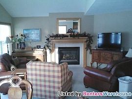 Gorgeous 2bed 2bath 55+ Townhome on Lake in Elk River, MN (Photo 4 of 5)