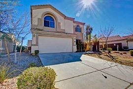 4 Bed, 2154 Sqft, $1,095 in Buckeye, AZ (Photo 4 of 5)