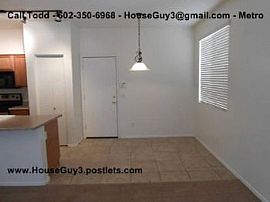 4 Bed, 1638 Sqft, $875 in Phoenix, AZ (Photo 3 of 5)