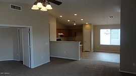 4 Bed, 1538 Sqft, $950 in Mission, AZ (Photo 4 of 5)