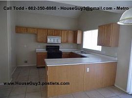 5 Bed, 2331 Sqft, $1,100 in Phoenix, AZ (Photo 2 of 5)