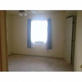 2 Bedroom Condo in Sherwood Lakes! in Devon, KY (Photo 3 of 5)