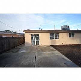 Upgraded Famiily Home in Azusa, CA (Photo 2 of 5)