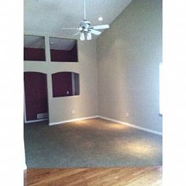 10128 Idalia St in Adams City, CO (Photo 5 of 5)