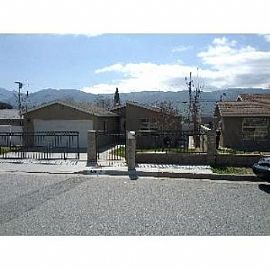 Spacious and Newly Renovated Home in Banning, CA