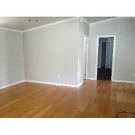 Spacious and Newly Renovated Home in Banning, CA (Photo 3 of 5)