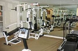 2 Bd/1 Bath 24 Hour Fitness Center and Lau in Tampa, FL (Photo 4 of 5)