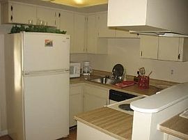 2 Bd/1 Bath Great Location with Easy Acces in Tampa, FL (Photo 2 of 4)