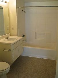 2 Bedroom in Desert Hot Springs with Dishw in Desert Hot Springs, CA (Photo 4 of 5)