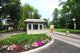 2 Bd/1 Bath Discover The Difference. Dis in Coram, NY (Photo 2 of 5)