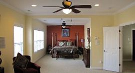 Gorgeous 4 Br W/bonus, Sun Room in Highla in Charlotte, NC (Photo 5 of 5)