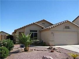 4 Bed, 1424 Sqft, $895 in Sun City, AZ