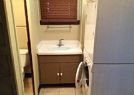 4 Bedroom Home with Hill View in Los Angeles, CA (Photo 6 of 10)