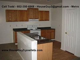 5 Bed, 2708 Sqft, $1,200 in Laveen, AZ (Photo 2 of 5)