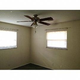 Nice 3 Bed, 1 5 Bath Home in Springdale in Cincinnati, OH (Photo 4 of 5)