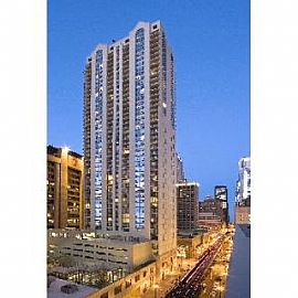 Gorgeous, Spacious 2 Br 2 Ba Condo with Ba in Chicago, IL