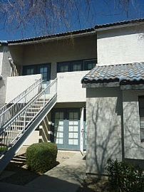 2 Bed 2 Bath Condo with One Car Garage in Mesa, AZ