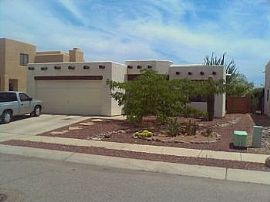 Newly Updated! Gorgeous Home in Great Ar in Tucson, AZ