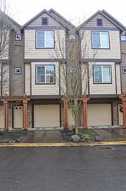 1/2 Off First Month'S Rent! Great Locati in Aloha, OR