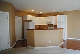  Stunning 4 Bedroom Home in Hillsboro N in Helvetia, OR (Photo 5 of 5)