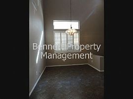 Single Family Rental Home in Gilbert in Gilbert, AZ (Photo 3 of 5)