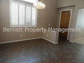 Single Family Rental Home in Gilbert in Gilbert, AZ (Photo 4 of 5)