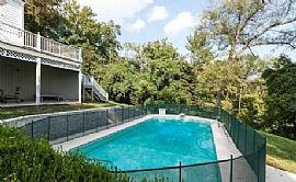 4 Bedroom/3 Bathroom Home For Rent in Towson, MD (Photo 2 of 11)