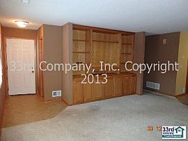 Townhouse Rental Home in Cottage Grove in Cottage Grove, MN (Photo 5 of 5)