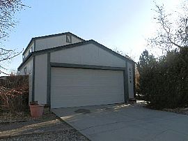 4 Bedrooms - Cherry Creek Shcools in Aurora, CO