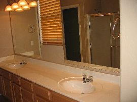 3 Bedroom 2.5 Bath Single Family Home in Mesa, AZ (Photo 4 of 5)