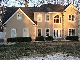 3 Bed, 2.5 Bath with Fenced Back Yard In in Gastonia, NC