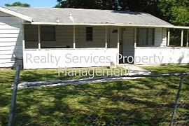Single Family Rental Home in Fort Myers in Fort Myers, FL