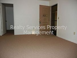 Duplex Rental Home in Fort Myers in Fort Myers, FL (Photo 5 of 5)