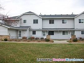 Very Clean 2bd/1.5ba Townhouse! in Coon Rapids, MN