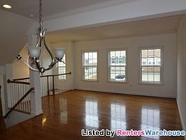 3 Bed/3.5 Bath Townhome W/2 Car Garage I in Cloverly, MD (Photo 4 of 5)