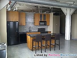 Rare 2br at The Cw Lofts in Minneapolis, MN (Photo 5 of 5)