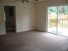 2 Bedroom Rambler in Edgewood in Edgewood, WA (Photo 3 of 5)
