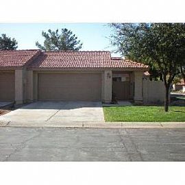 Beautiful 2 Bed / 2 Bath in Mesa!! Commu in Mesa, AZ