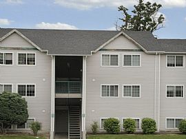 2 Bd/1 Bath We Have All The Special Thin in Clarkston, WA (Photo 2 of 5)