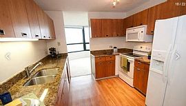 2 Bd/2 Bath Our Convenience Amenities Ma in Chicago, IL (Photo 3 of 5)