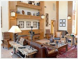 2 Bd/2 Bath Walk-In Closets, In-Home Was in Houston, TX (Photo 2 of 5)