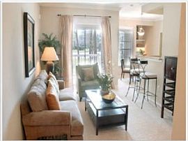 2 Bd/2 Bath Walk-In Closets, In-Home Was in Houston, TX (Photo 3 of 5)