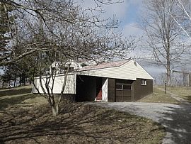 Beautiful 3bedr 2bth Country Setting in Bellaire, OH (Photo 6 of 8)