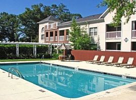 2 Bd/1 Bath Unique 2 Bed with Loft, Luxu in Atlanta, GA (Photo 4 of 4)