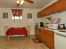 2 Bd/1 Bath Spacious Living Areas! in Denver, CO (Photo 2 of 5)