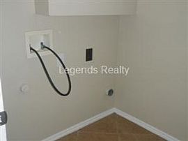 Orlando- 4 Bedroom, 2.5 Bathroom - $1375 in Orlando, FL (Photo 3 of 5)